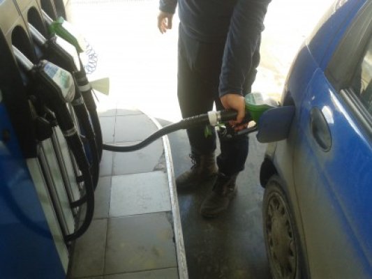 Rompetrol: Carburanţii s-ar putea scumpi cu peste 8%